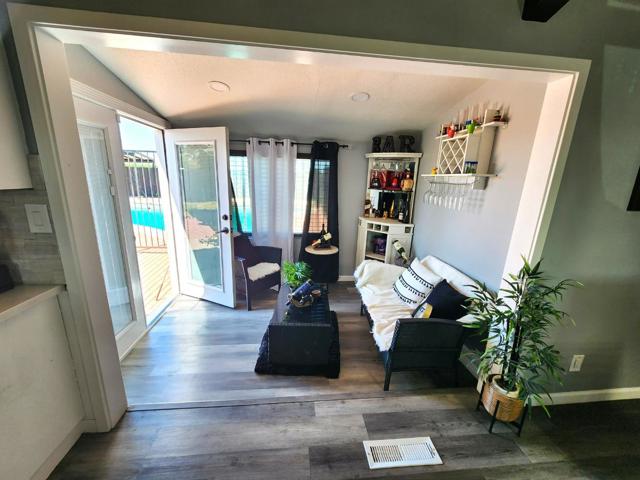 601 Weyer Road, Modesto CA: https://media.crmls.org/mediaz/e35484dd-f182-4cea-8385-50953ad2e7b6.jpg
