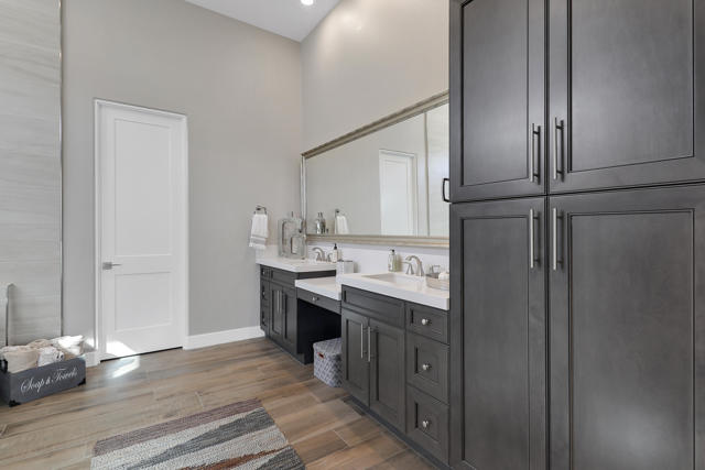 81320 Thunder Gulch Way, La Quinta CA: https://media.crmls.org/mediaz/e356913b-4723-467b-b005-c6b809c9040b.jpg