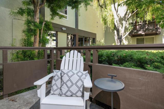 35 28th Avenue, San Mateo CA: https://media.crmls.org/mediaz/e356b055-59f1-4c11-9ae9-af2c7fb746fb.jpg