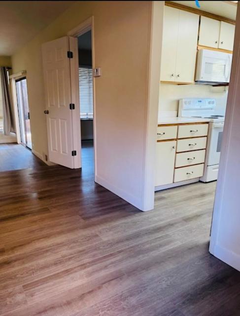 2101 Darnis Circle, Morgan Hill CA: https://media.crmls.org/mediaz/e3570625-45b9-4382-8cfc-207db567bf34.jpg