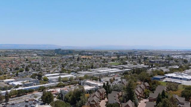 300 Davey Glen Road, Belmont CA: https://media.crmls.org/mediaz/e3574075-211f-4bf1-a85a-8a5d0d2606e8.jpg