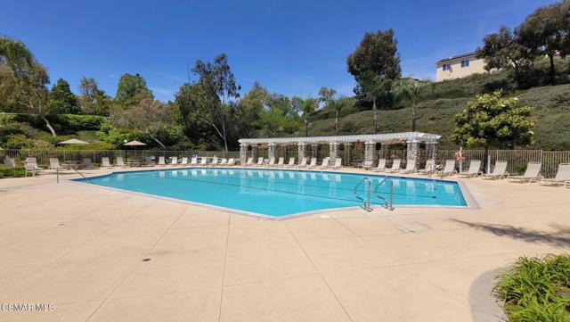 28097 Promontory Lane, Valencia CA: https://media.crmls.org/mediaz/e3580633-64e3-4c9e-a88a-dcd9d88fe110.jpg