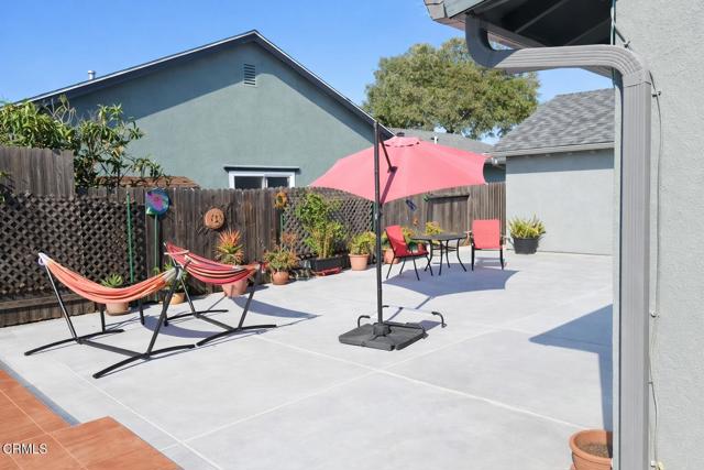 Detail Gallery Image 9 of 10 For 8582 Hollister St, Ventura,  CA 93004 - 3 Beds | 2 Baths