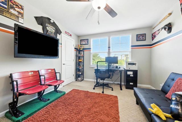 160 Sarafina Way, Gilroy CA: https://media.crmls.org/mediaz/e35eee4c-3ec6-4720-959d-aba45a4d2c25.jpg