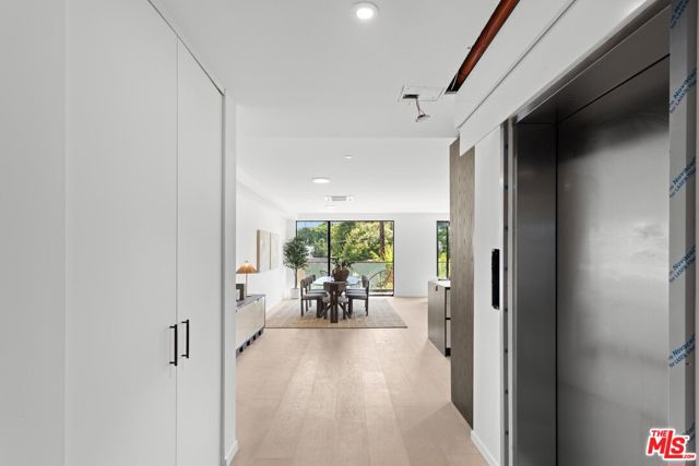 1618 Hilts Avenue, Los Angeles CA: https://media.crmls.org/mediaz/e35f5831-a09a-48ae-a975-a721553030bf.jpg