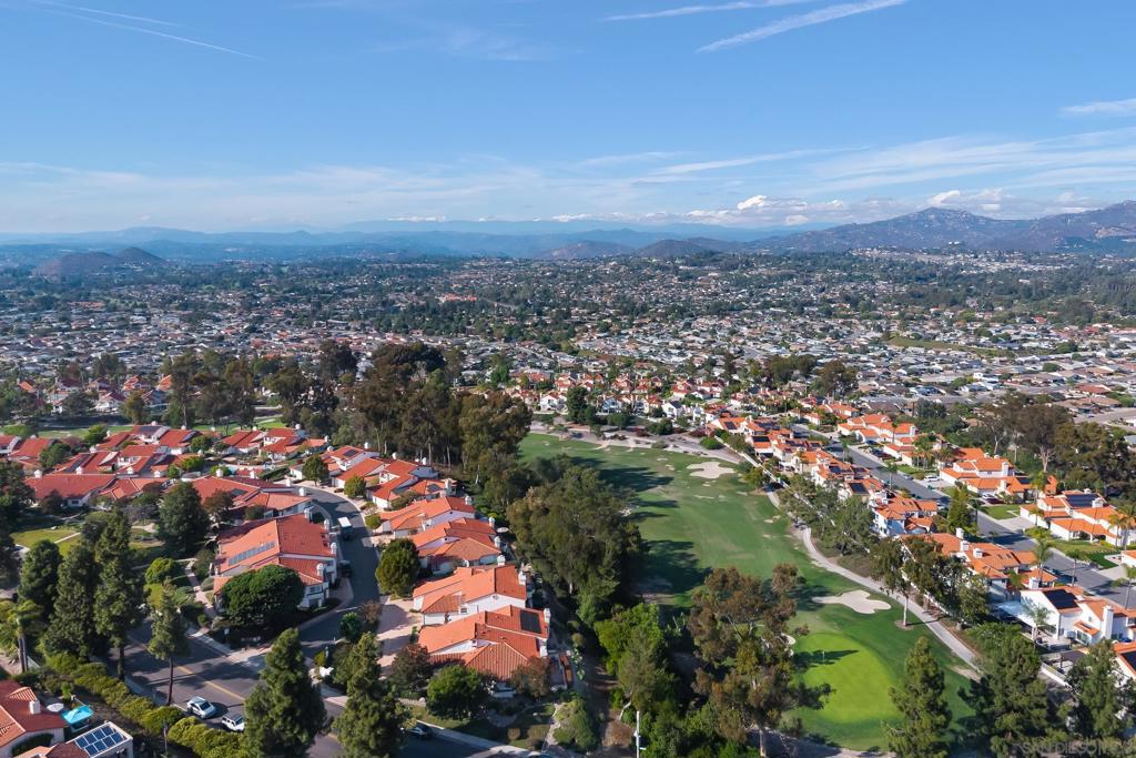 https://media.crmls.org/mediaz/e35f7133-6c73-41d4-9809-d7f1f2061e95.jpg?preset=X-Large