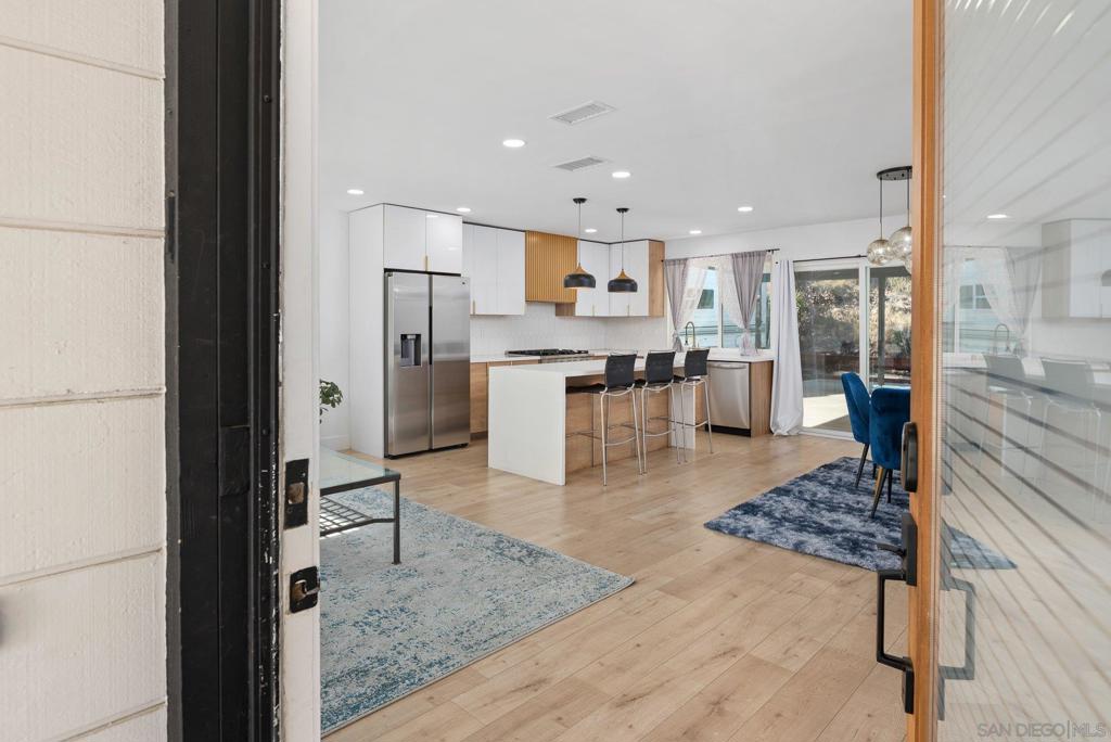 MLS #250043147SD image #7