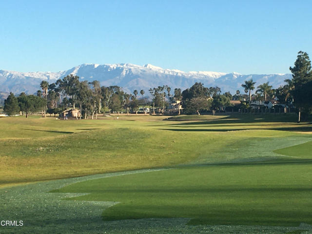 Mountains with snow 2