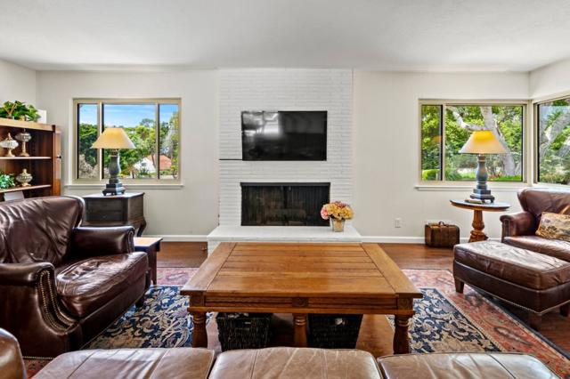 2811 Forest Lodge Road, Pebble Beach CA: https://media.crmls.org/mediaz/e361fe2b-917e-48c4-97d0-7370a7781a66.jpg