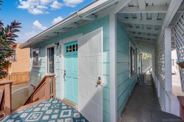 4375 77 Arizona St, San Diego CA: https://media.crmls.org/mediaz/e362640a-8550-49da-900d-7438c09f2717.jpg