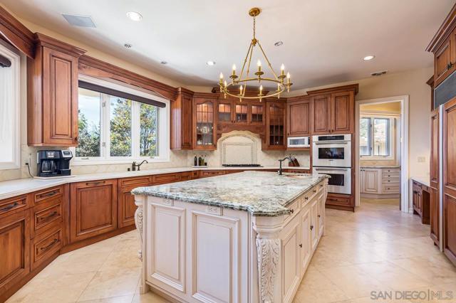 14440 Ridge Ranch Rd, Valley Center CA: https://media.crmls.org/mediaz/e3628e3e-a20a-49c1-9e3e-c47825f5576e.jpg