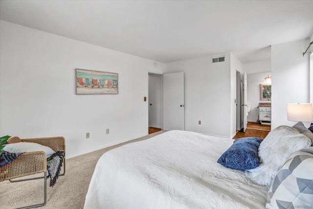 12661 Cijon st, San Diego CA: https://media.crmls.org/mediaz/e363a523-fe70-46a8-be18-1bbfb8e07ee4.jpg