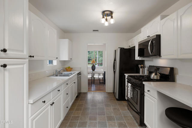 5345 Monterey Road, Los Angeles CA: https://media.crmls.org/mediaz/e3643972-52d6-4e2e-bcdd-13f546e91cbe.jpg