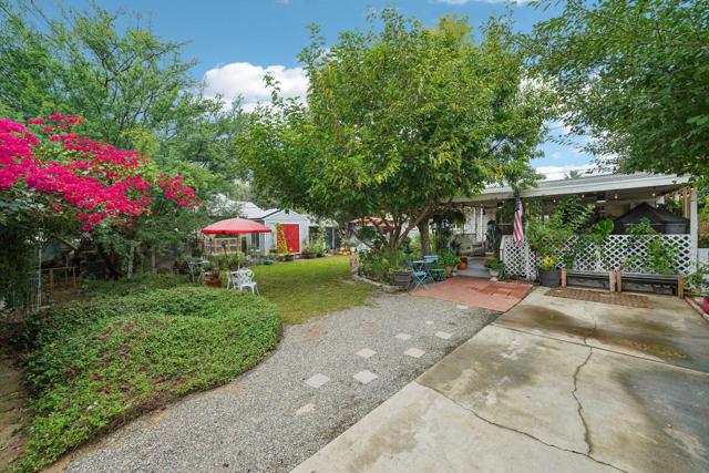 4151 Homewood Court, Riverside CA: https://media.crmls.org/mediaz/e3652028-3e60-4549-b003-045e3842a10b.jpg