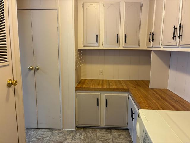 3535 Linda Vista Drive, San Marcos CA: https://media.crmls.org/mediaz/e365b3b6-705b-4923-b107-55ec854322d3.jpg