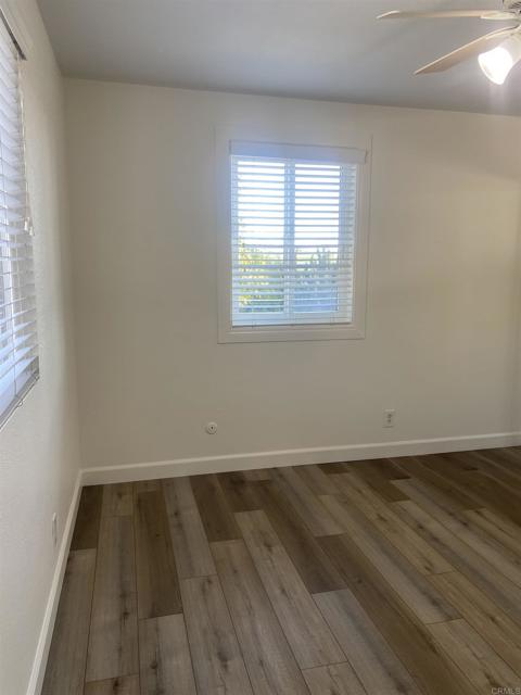 Image 16 of 18 For 2088 Montgomery Avenue J