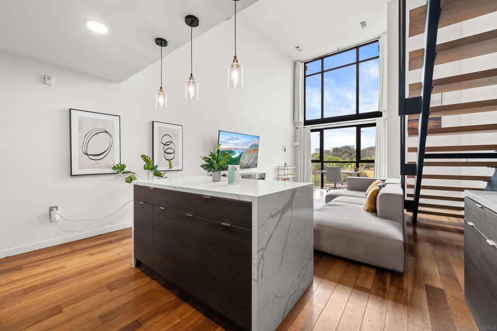 889 Date Street - photo 7