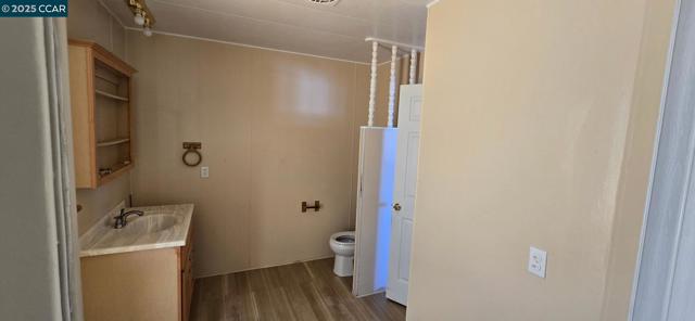 16401 San Pablo Ave, San Pablo CA: https://media.crmls.org/mediaz/e3661632-d393-4f63-94d5-a13ee4535b57.jpg