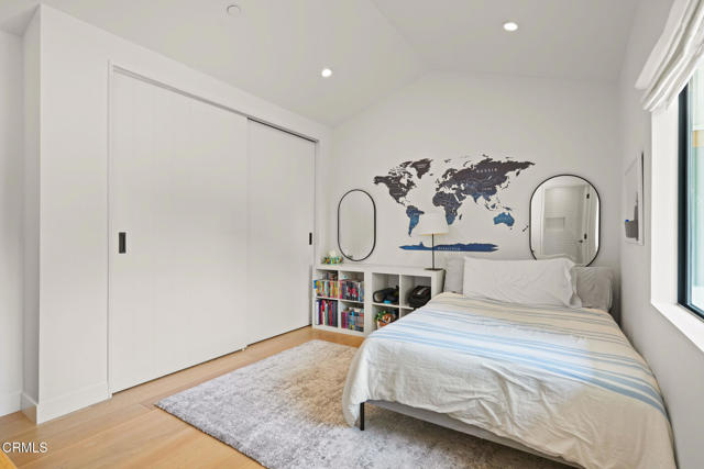 624 Camino Cerrado, South Pasadena CA: https://media.crmls.org/mediaz/e366d2cb-acee-4b38-8fdd-cd3d5150d6fe.jpg