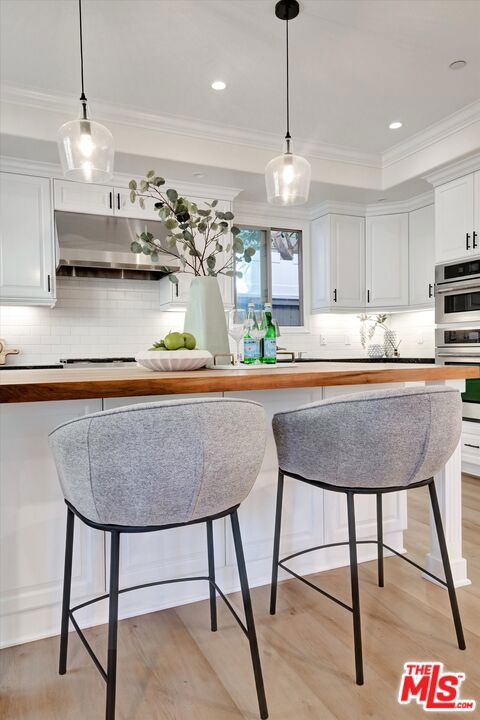 2517 Huntington Lane, Redondo Beach, California 90278, 4 Bedrooms Bedrooms, ,3 BathroomsBathrooms,Residential,Sold,Huntington,25607911