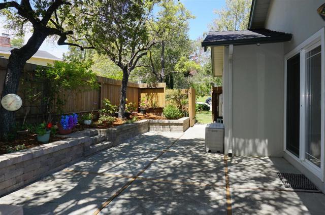 1401 Woodberry Avenue, San Mateo CA: https://media.crmls.org/mediaz/e36a0047-9fc0-406b-ab79-f466eb1a3f00.jpg
