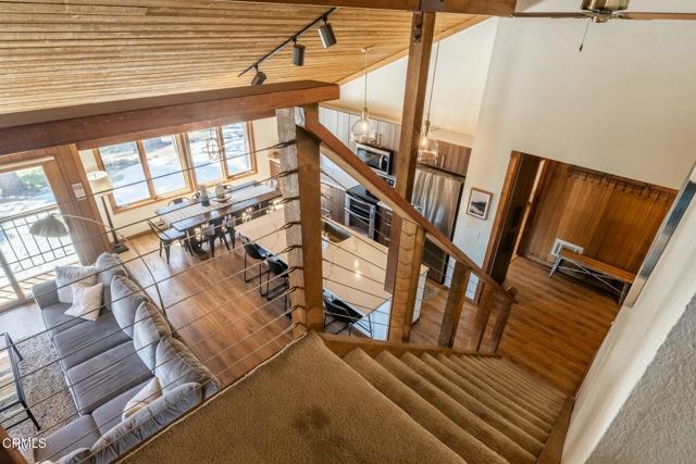 435 Lakeview Boulevard, Mammoth Lakes CA: https://media.crmls.org/mediaz/e36b3803-bef8-4cb0-8dfb-7c648ca826de.jpg