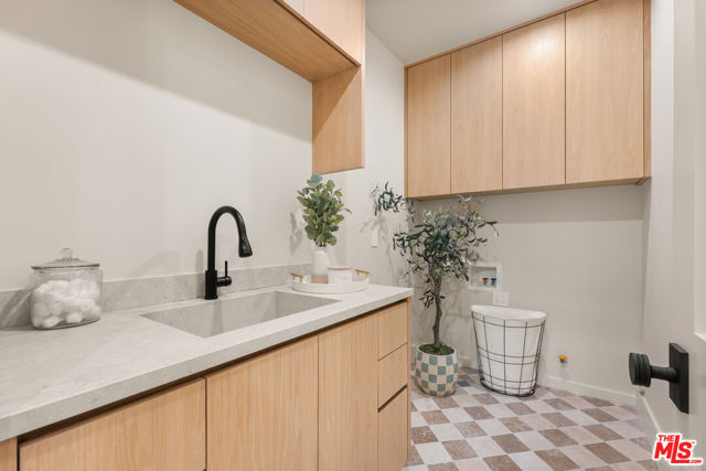 11746 La Maida Street, Valley Village CA: https://media.crmls.org/mediaz/e36b6cb2-74f9-48f0-a9cf-9f57a33781ed.jpg