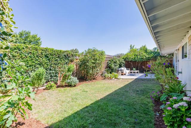 335 Burnett Avenue, Santa Clara CA: https://media.crmls.org/mediaz/e36b9b97-ec3a-48bb-a7e6-723b91f6b55d.jpg