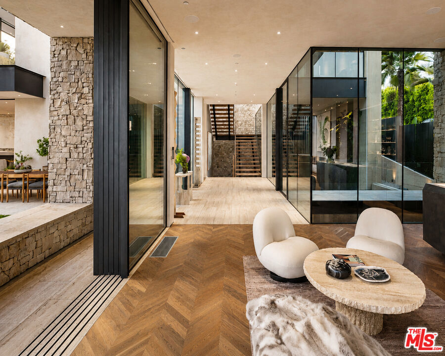 MLS #26846365 image #14