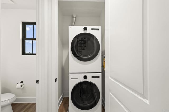 Detail Gallery Image 17 of 42 For 1303 Bergamo #201,  Encinitas,  CA 92024 - 2 Beds | 1/1 Baths