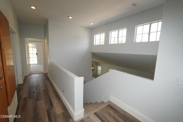 438 Talbert Avenue, Simi Valley CA: https://media.crmls.org/mediaz/e36db092-bbb2-4ff6-80fd-baa916588021.jpg