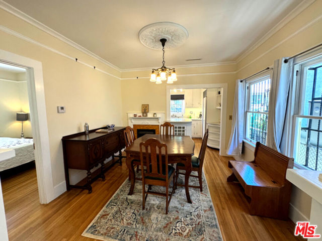 334 Belmont Avenue, Los Angeles CA: https://media.crmls.org/mediaz/e36dba27-69f1-4a41-8fb4-fea831cf4149.jpg