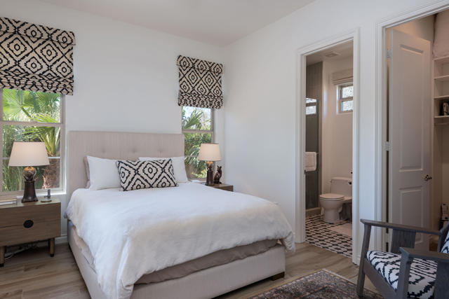 1615 Savvy Court, Palm Springs CA: https://media.crmls.org/mediaz/e36dcb5c-e415-4225-8581-954d5575e258.jpg