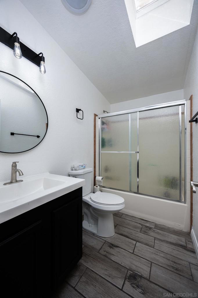 MLS #250038022SD image #25