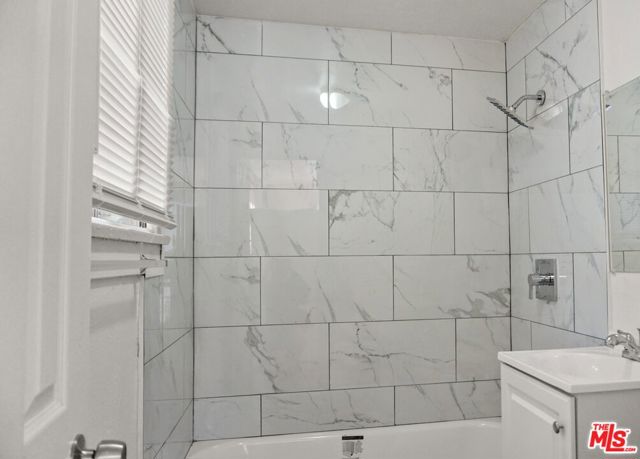 920 W 3rd Street, Pomona CA: https://media.crmls.org/mediaz/e36f973e-dd31-4b2b-b945-fe649aa19228.jpg