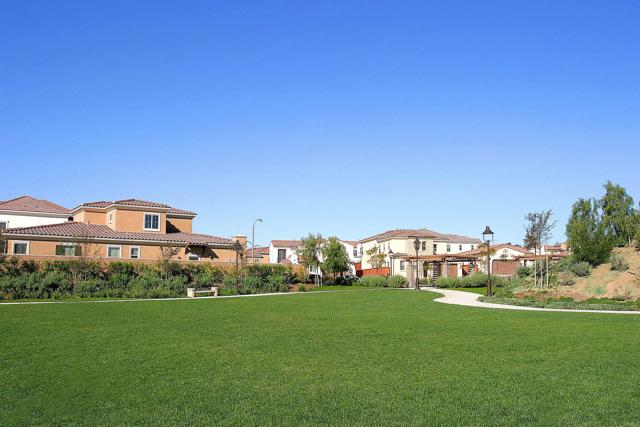 3753 Bergen Peak Place, Carlsbad CA: https://media.crmls.org/mediaz/e37032f7-04b9-4364-9cda-898a8735858d.jpg