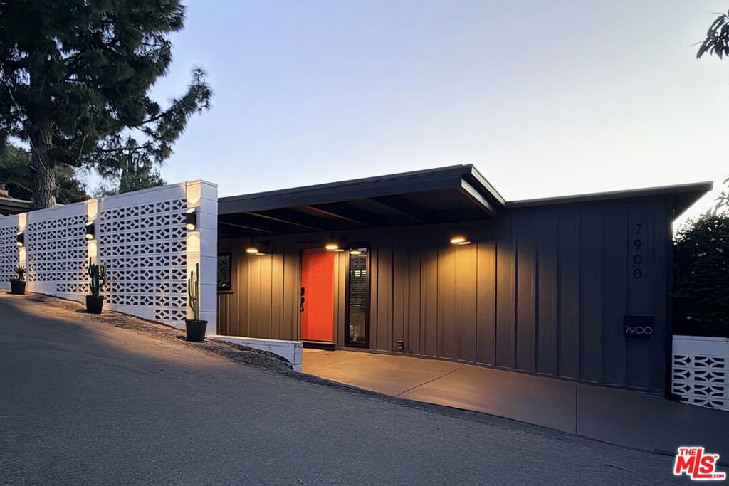 7900 Willow Glen Road