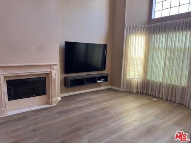 2210 Graham Avenue, Redondo Beach CA: https://media.crmls.org/mediaz/e372af2d-9ea3-412d-85f2-9d56ace4337f.jpg