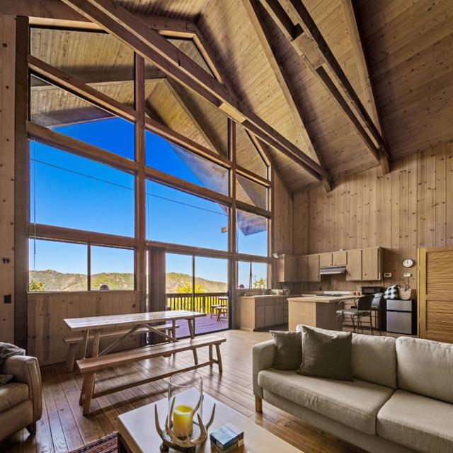38225 Nason Road, Carmel Valley CA: https://media.crmls.org/mediaz/e373a8a4-f5ab-4636-992c-67134366bd78.jpg