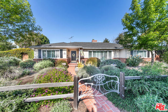 4455 Sherman Oaks Circle photo 4