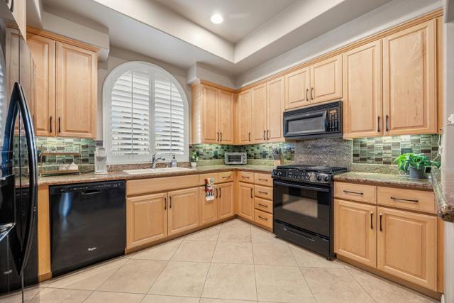 1606 Via San Martino, Palm Desert, CA 92260