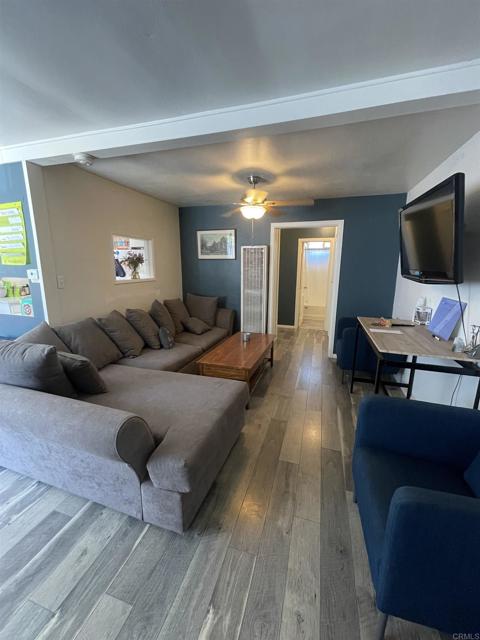 6816 Central Avenue, Lemon Grove CA: https://media.crmls.org/mediaz/e374f4f3-828b-4a3d-beb0-74ba87d4163d.jpg