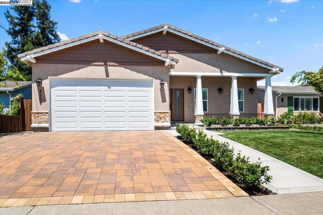4309 BORA BORA AVE, Fremont CA: https://media.crmls.org/mediaz/e3757660-9ff5-4a40-8d68-c9cc0a397884.jpg