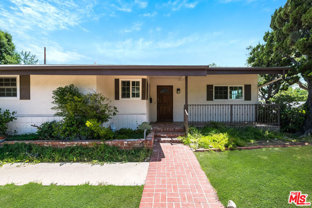 16314 Armstead Street, Granada Hills CA: https://media.crmls.org/mediaz/e376cfed-ddc8-4360-9784-9294347876af.jpg