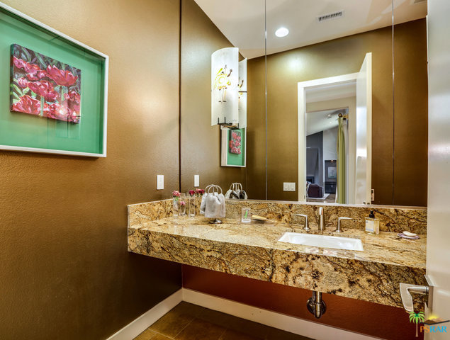3150 Cody Court, Palm Springs, CA 92264
