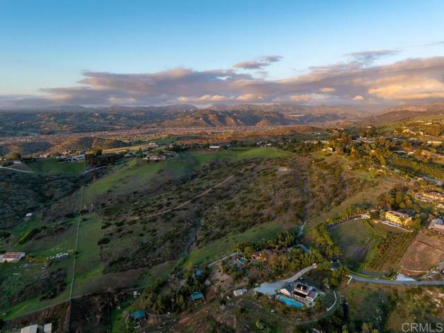 0 Chisholm Trail, Bonsall CA: https://media.crmls.org/mediaz/e3772f28-6a7e-4eaf-b3e9-059e8a17e135.jpg