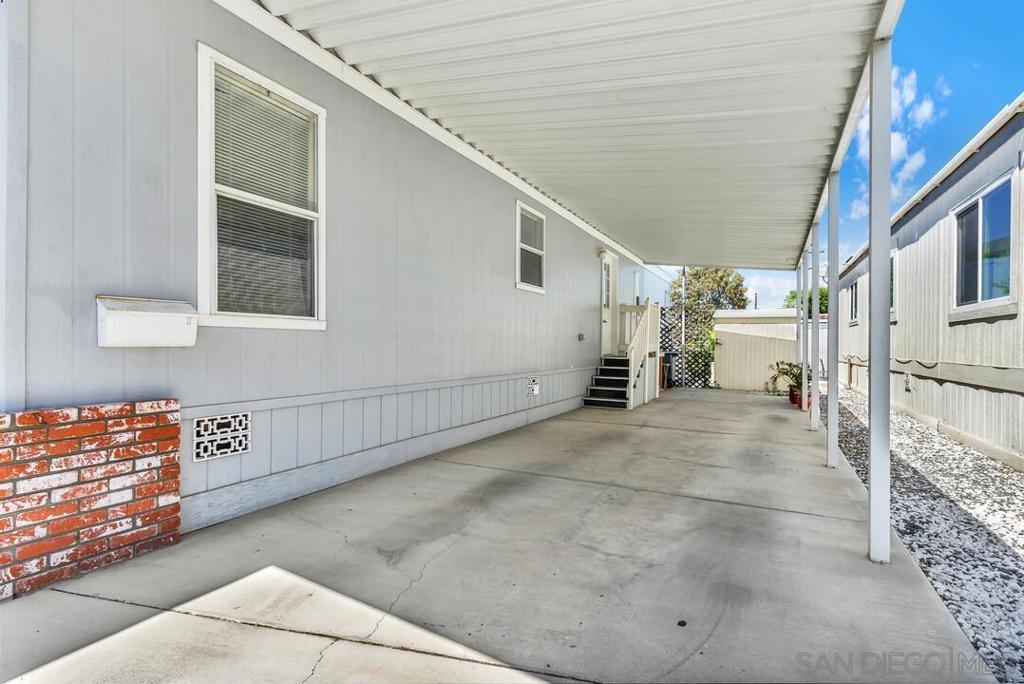 MLS #250039020SD image #25