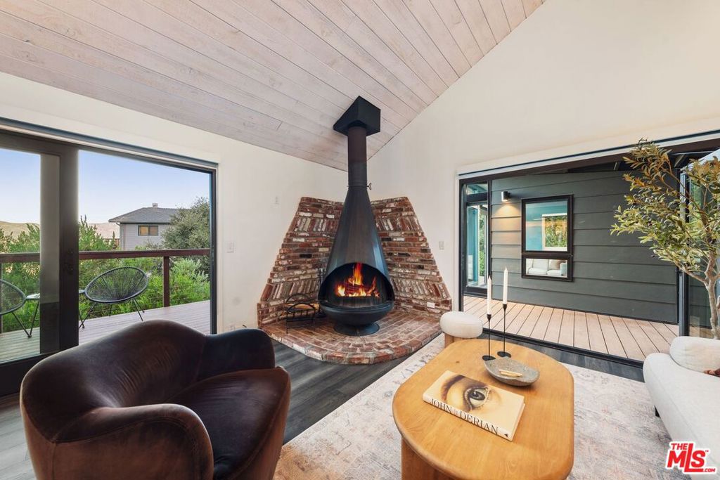 MLS #25607185 image #57