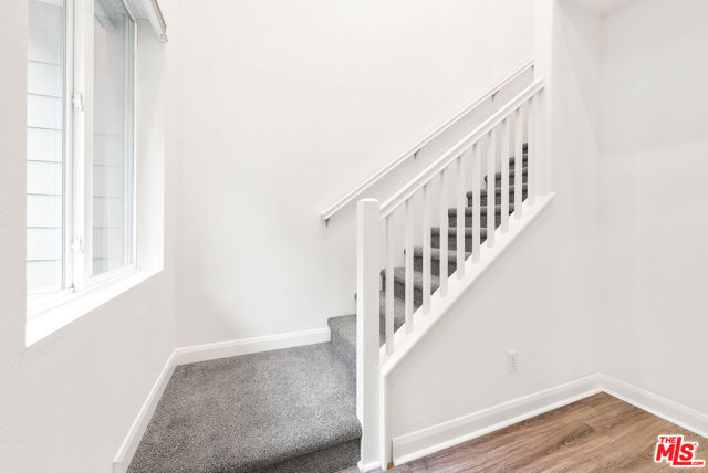 516 E Imperial Avenue, El Segundo CA: https://media.crmls.org/mediaz/e377f43a-0dcb-426c-bfb4-72cc987f0de8.jpg