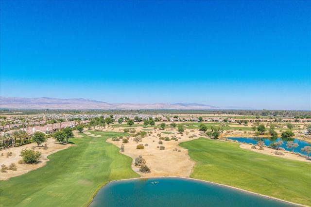 55120 Autumn Valley Court, La Quinta CA: https://media.crmls.org/mediaz/e3784d33-d9d7-44ae-bf9d-6fc8f52e2461.jpg